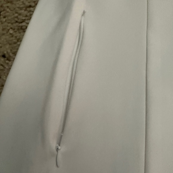 Ladies J. Lindeberg Jasmin Dress in White NWT sz Large (293) - Picture 4 of 16